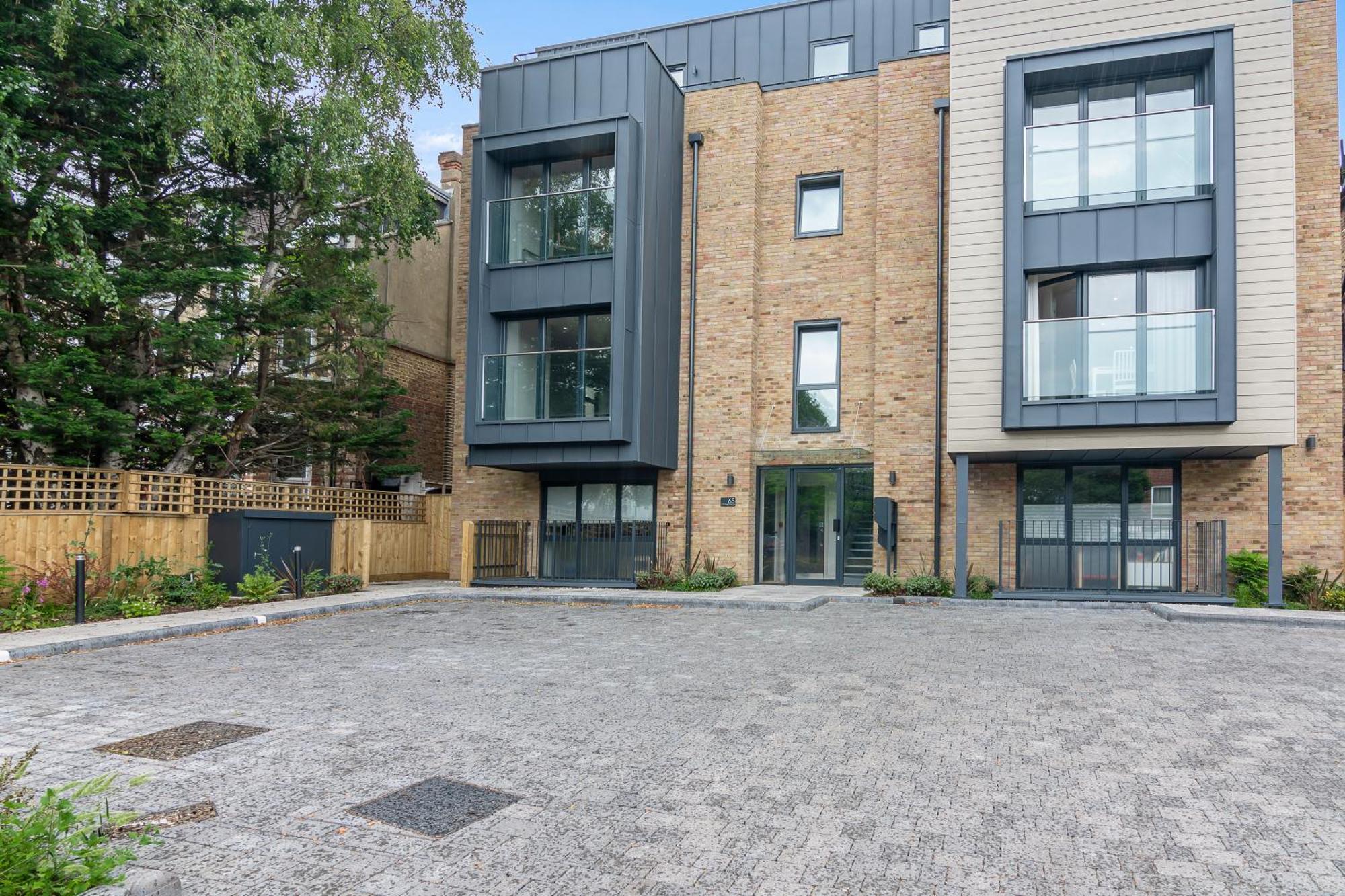 Spacious, 3 Bedroom, 2 Bathroom, Surbiton 外观 照片